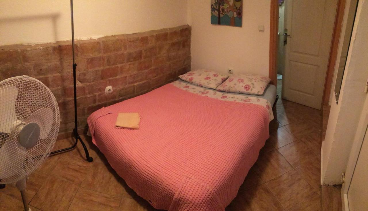 Hostel Anton Tivat Eksteriør bilde
