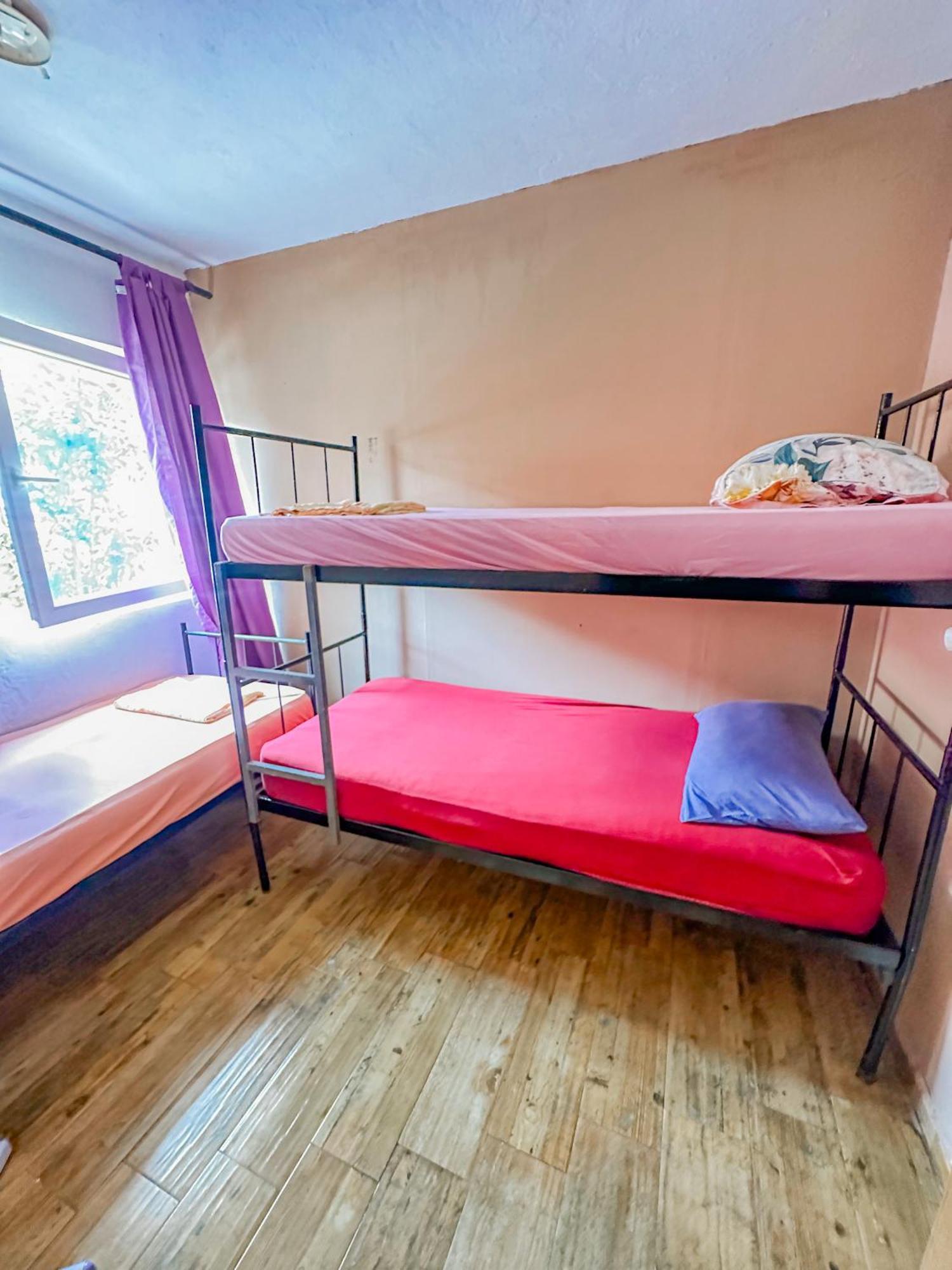 Hostel Anton Tivat Eksteriør bilde